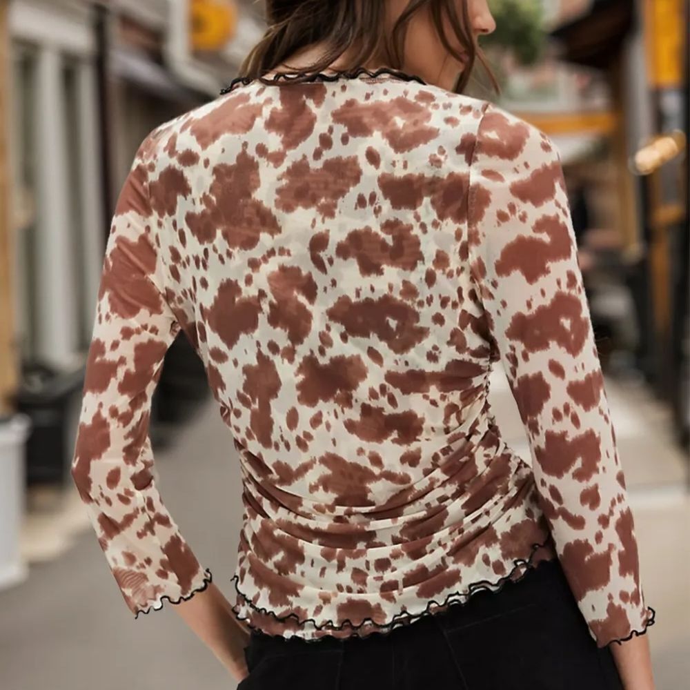 ♡♡♡  Oh Chic Brown Cow Patterned Women's Top Sz Large - Picture 7 of 14